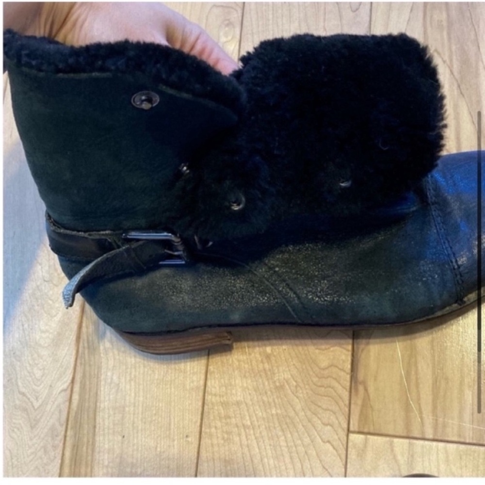 Matt Bernson Tundra Shearling Cracked Leather Black Boots size 6.5 - Picture 5 of 9